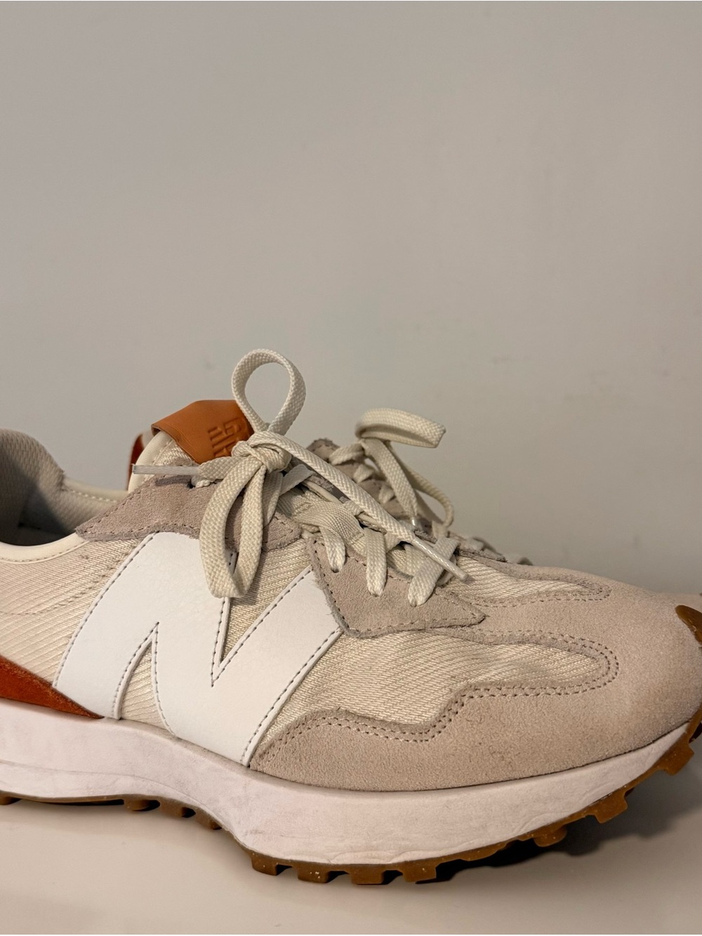 NEW BALANCE 327 Shoes - Picture 5 of 11